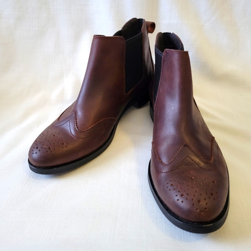 Women's Sperry Fairpoint Chelsea Brown Leather Boot size 9.5
